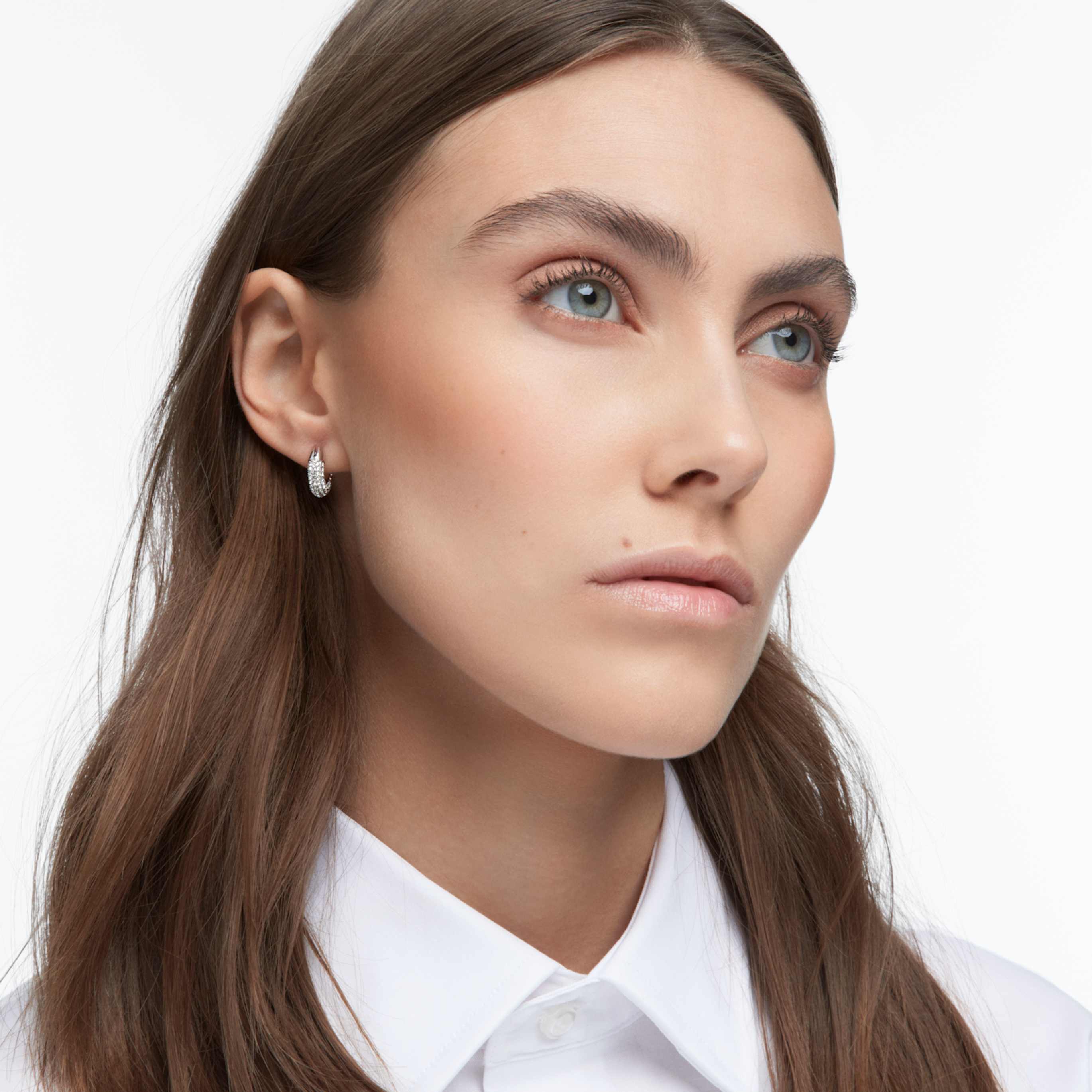 Swarovski Dextera hoop earrings Small, White, 18K gold finish