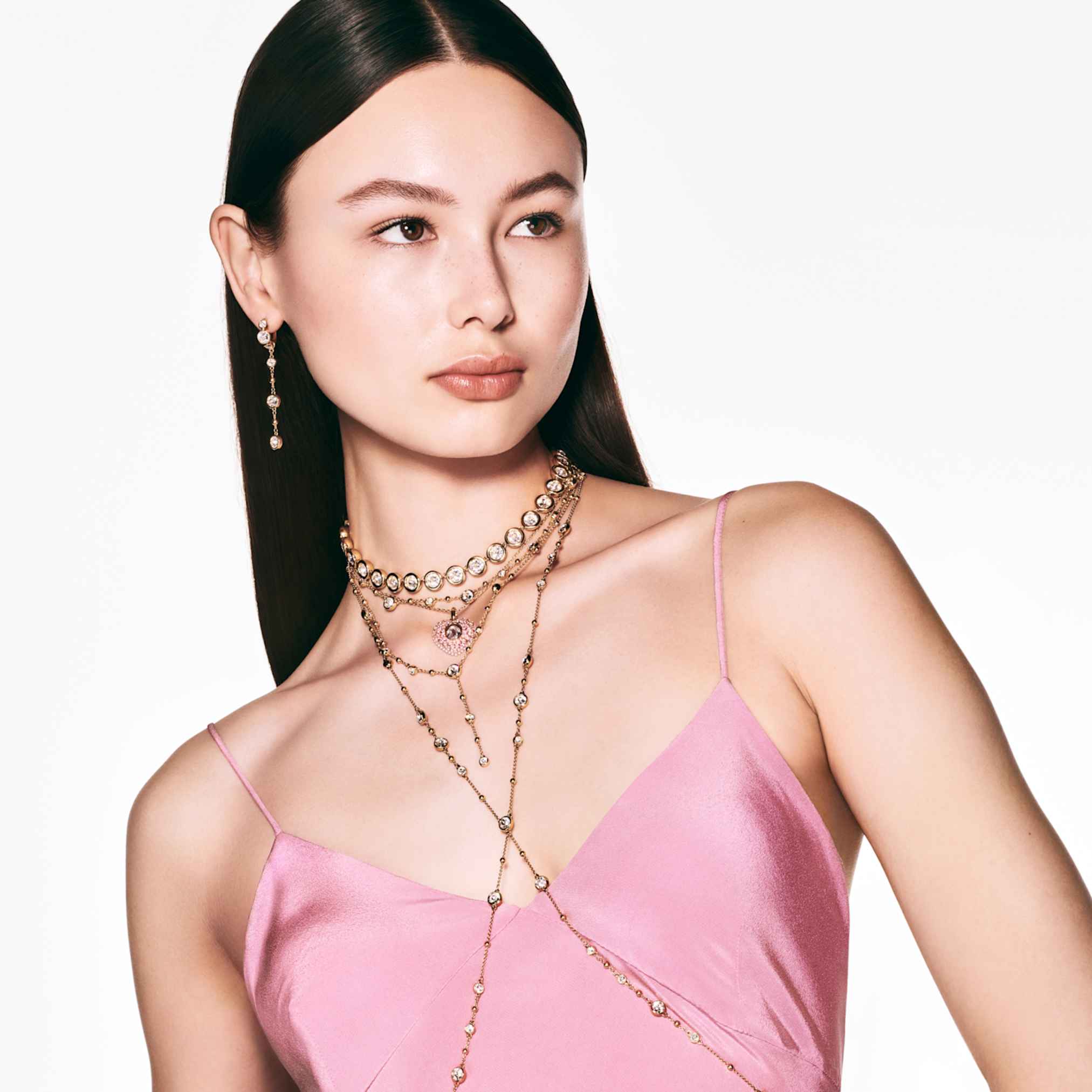 Swarovski Idyllia pendant Octagon cut, Crystal pearl, Heart, Pink, 18K gold finish